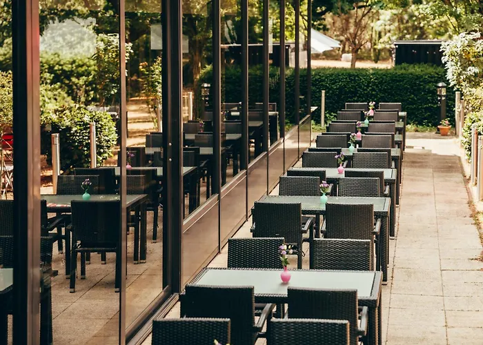 Leonardo Frankfurt South Hotel 4*